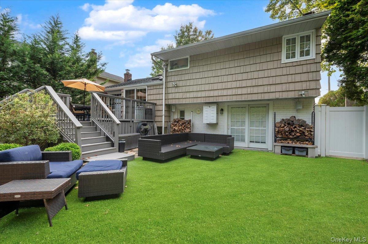 9 Flint Lane, Jericho, NY 11753