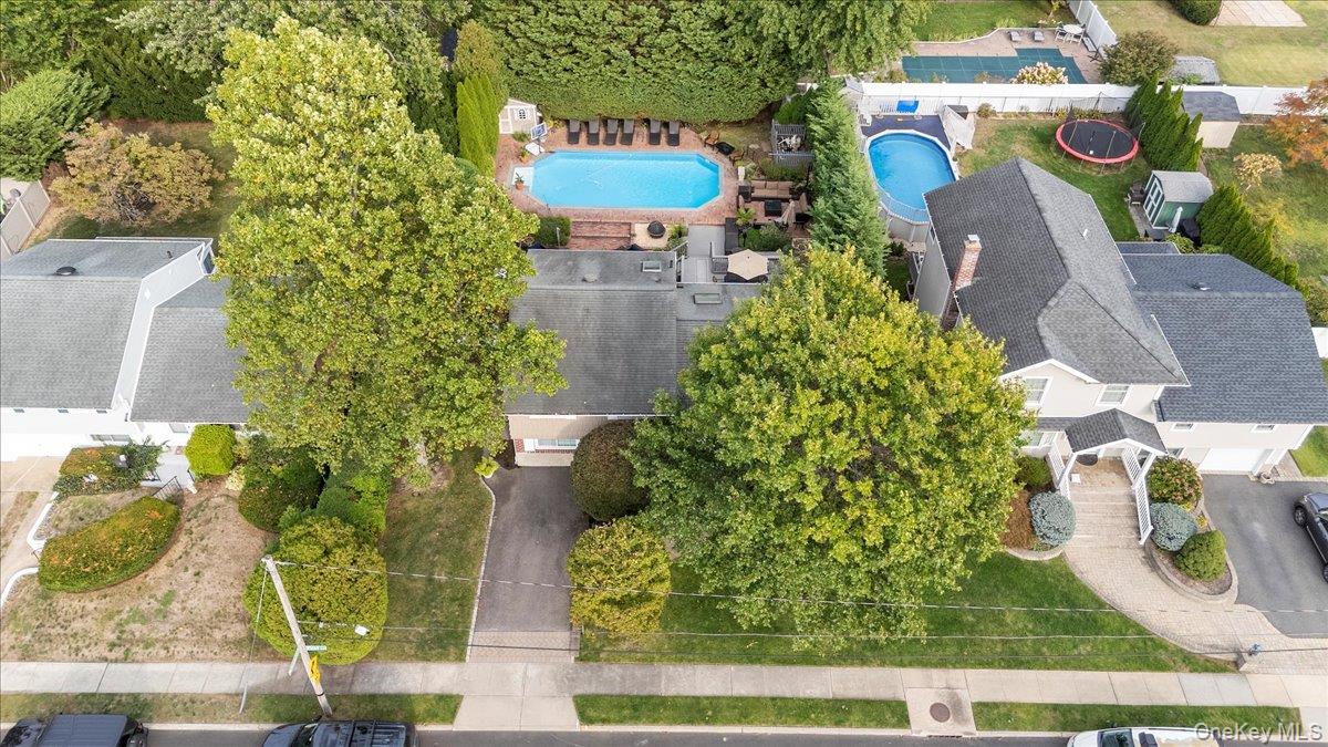 9 Flint Lane, Jericho, NY 11753