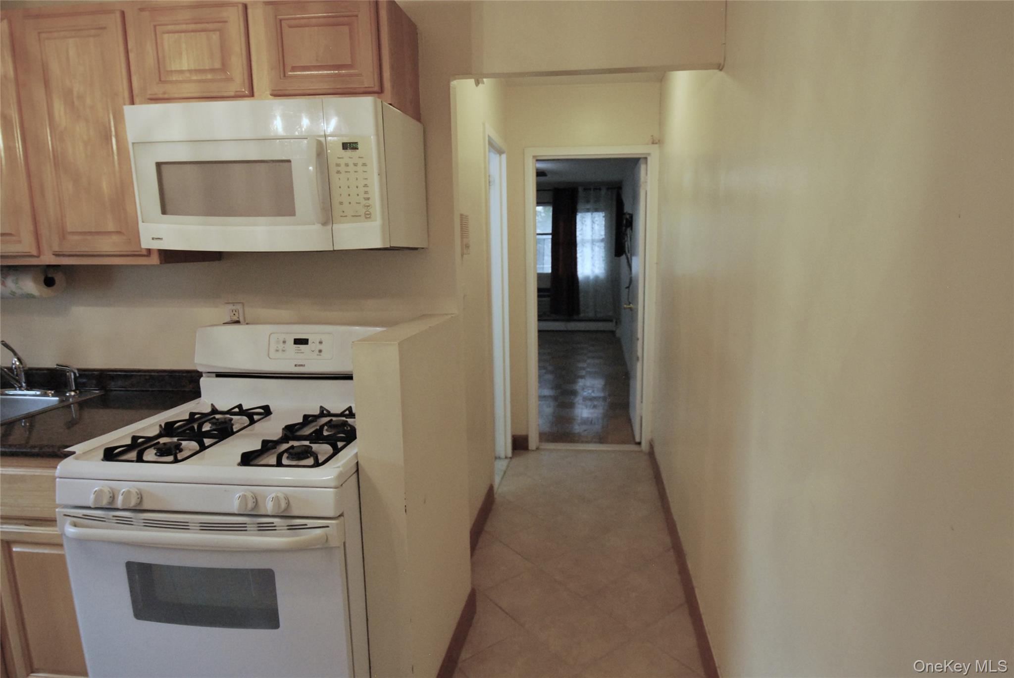 1523 Central Park Avenue # 5F, Yonkers, NY 10710