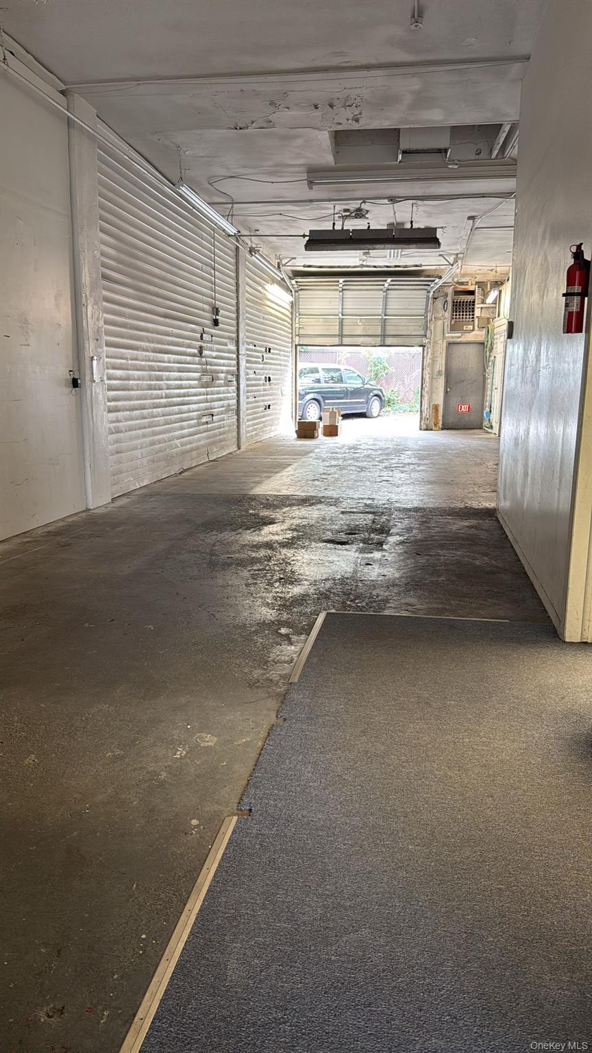 451 Hempstead Tpke, West Hempstead, NY 11552