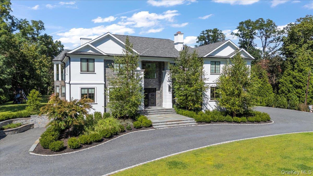 5 Gerry Lane, Lloyd Harbor, NY 11743