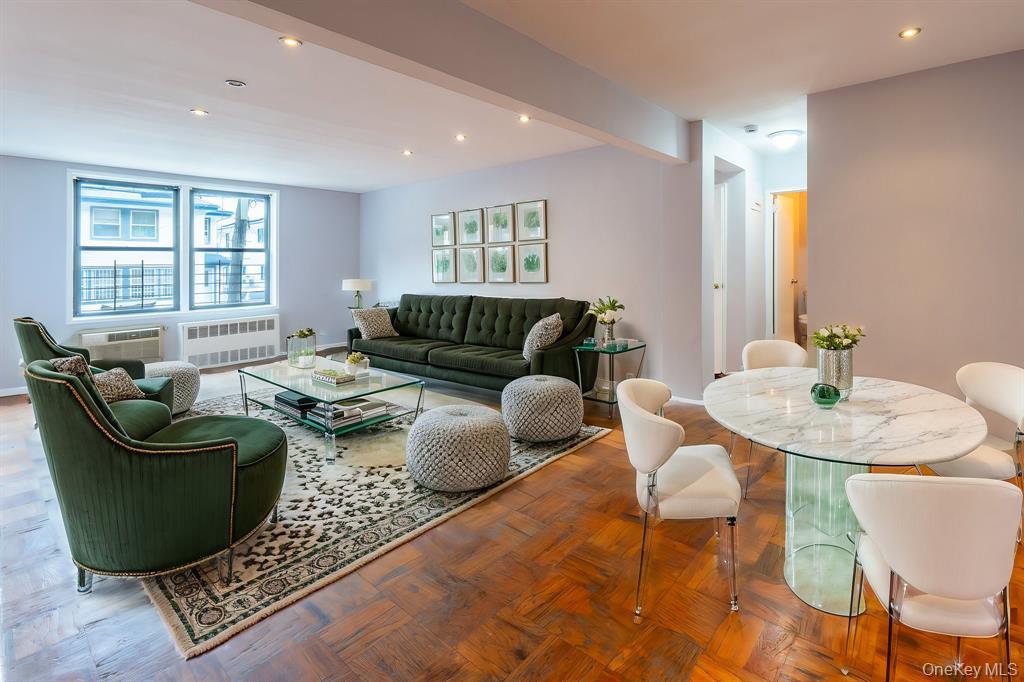 175-45 88th Ave. # 2L, Jamaica, NY 11432