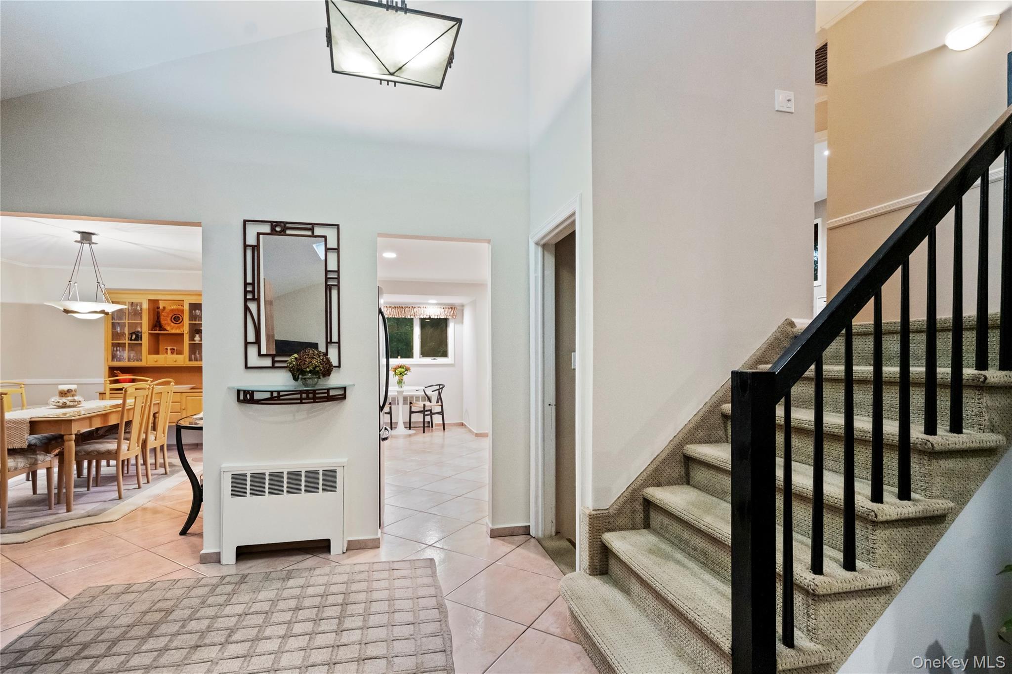 25 Surry Hill Place, Huntington, NY 11743