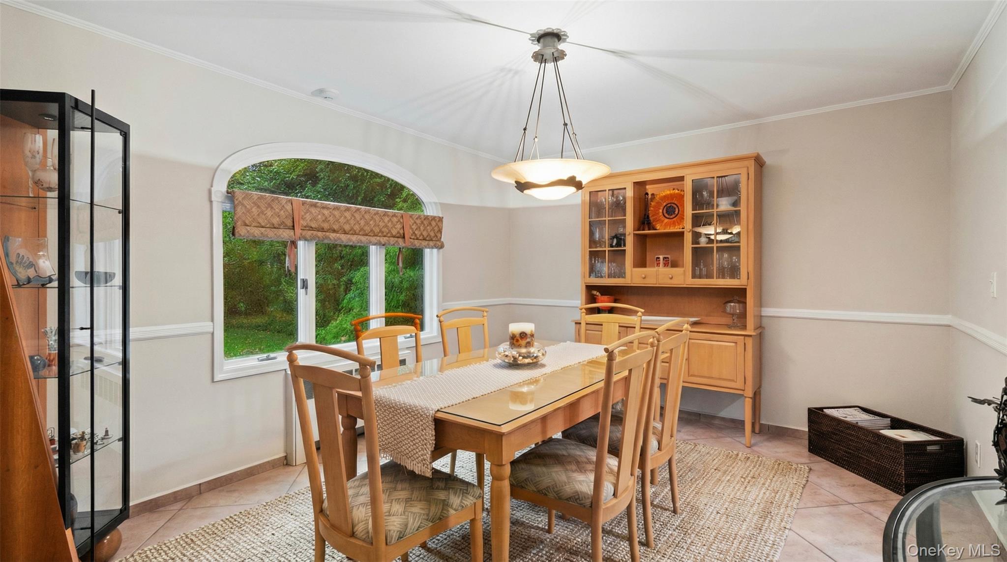 25 Surry Hill Place, Huntington, NY 11743