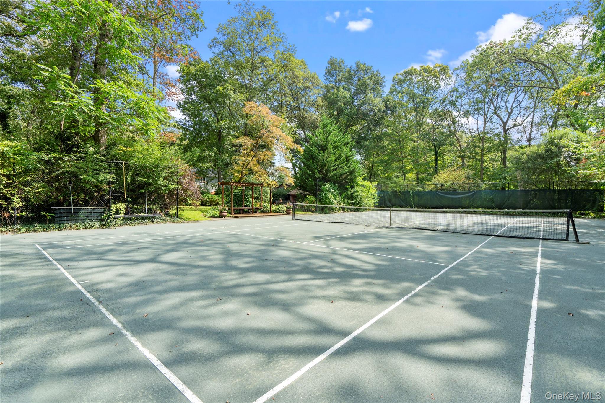 25 Surry Hill Place, Huntington, NY 11743