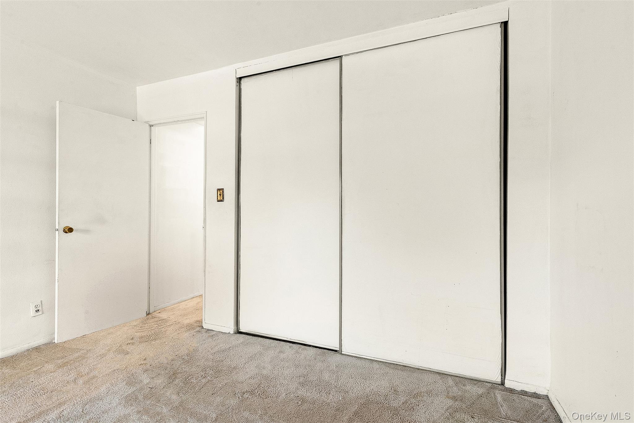 66-10 Thornton Place # 2F, Rego Park, NY 11374