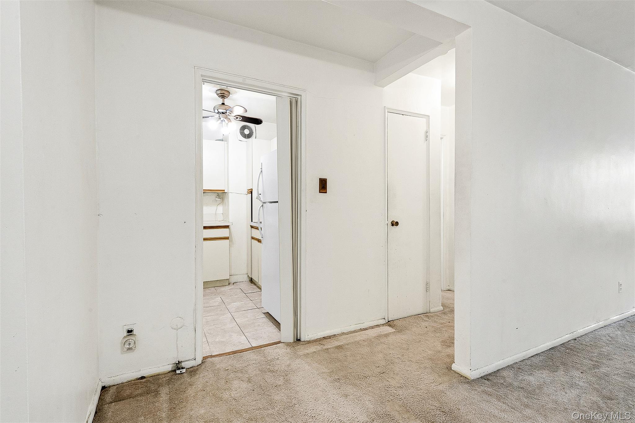 66-10 Thornton Place # 2F, Rego Park, NY 11374