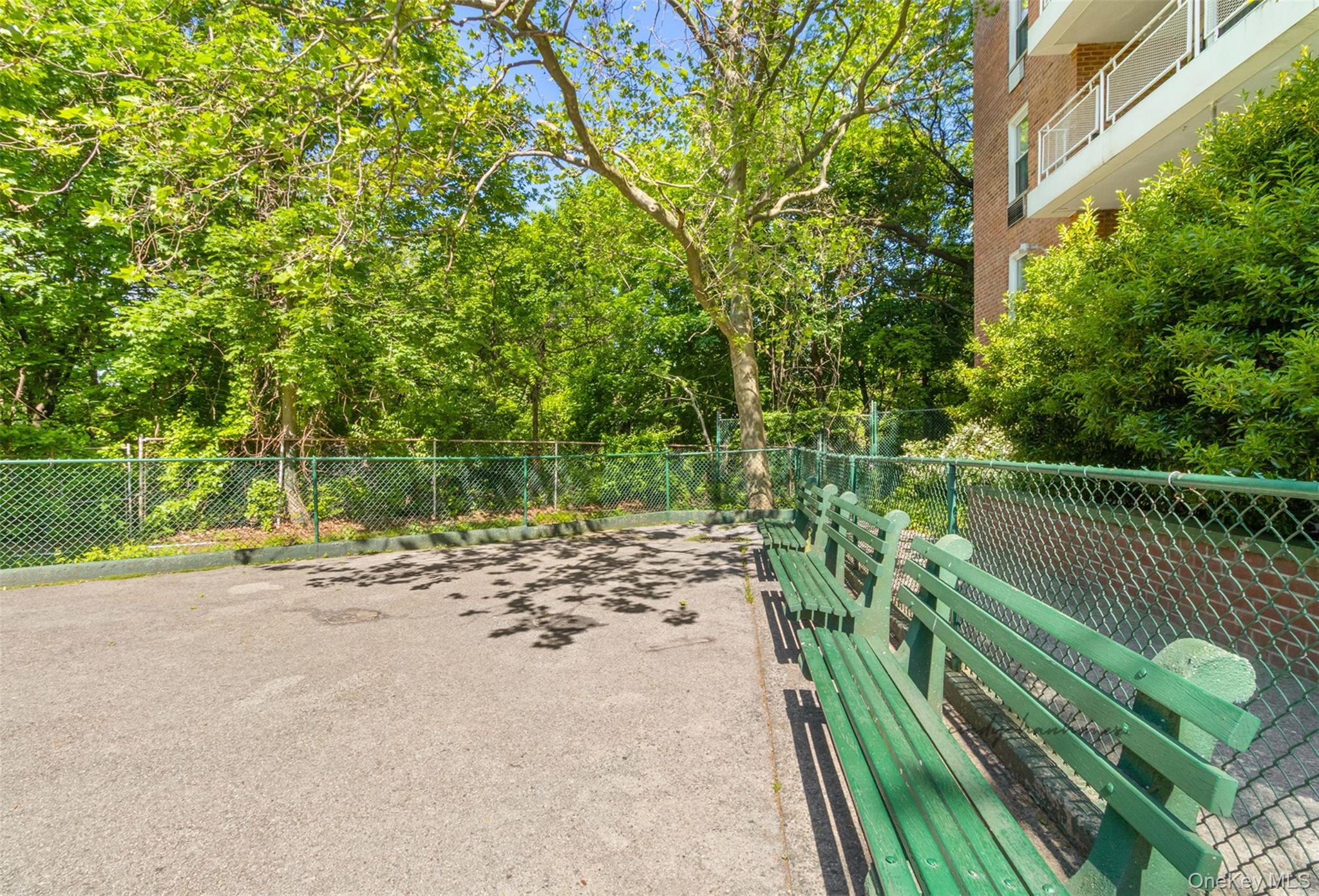 66-10 Thornton Place # 2F, Rego Park, NY 11374