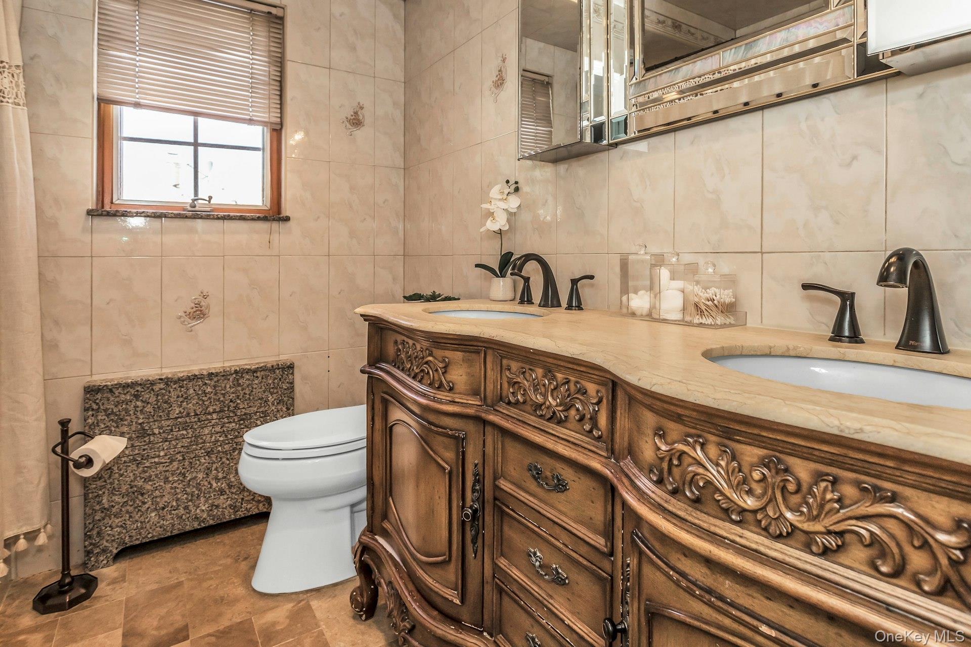 1436 7th Street, West Babylon, NY 11704