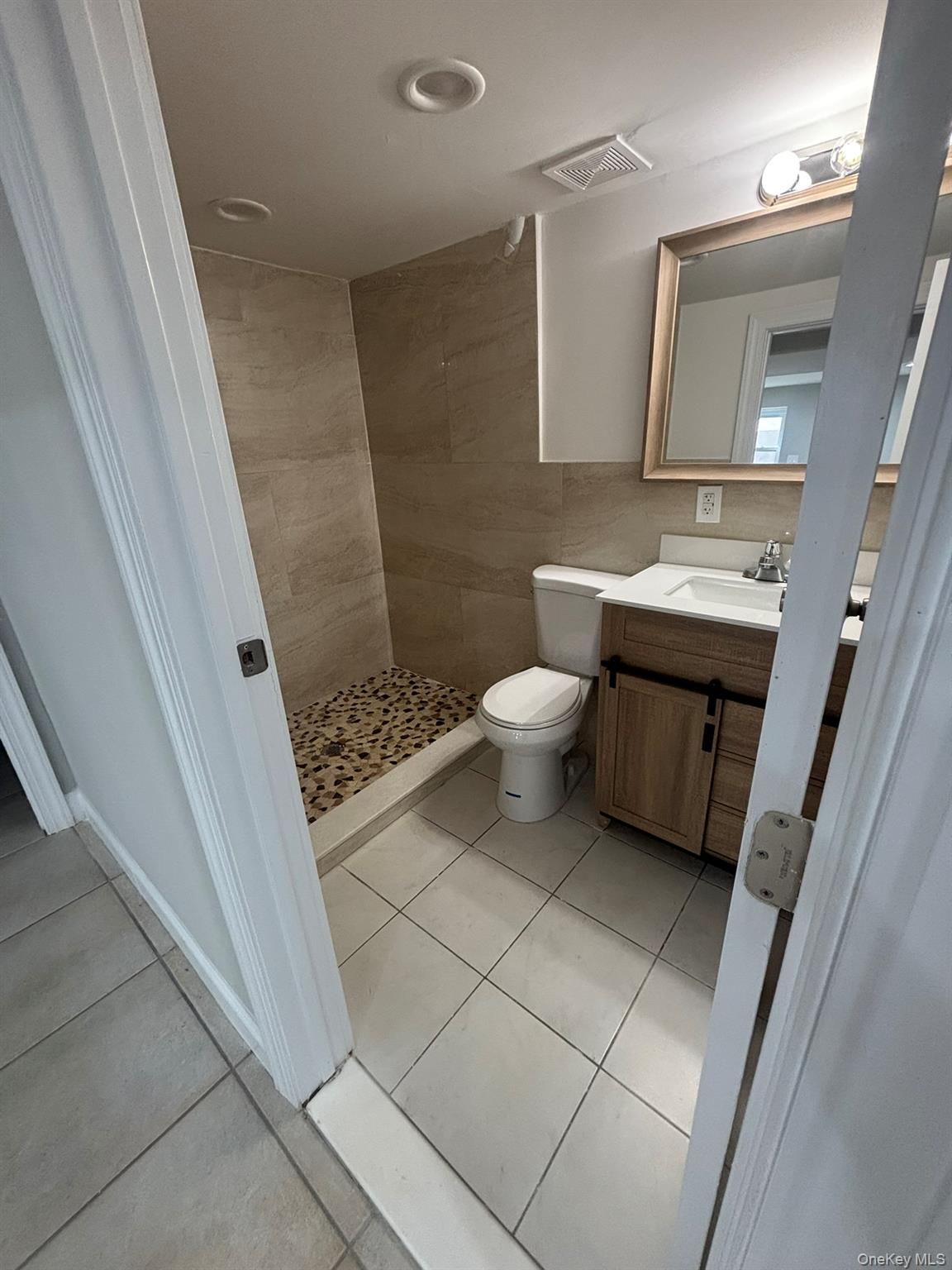 3154 Roxbury Road, Oceanside, NY 11572