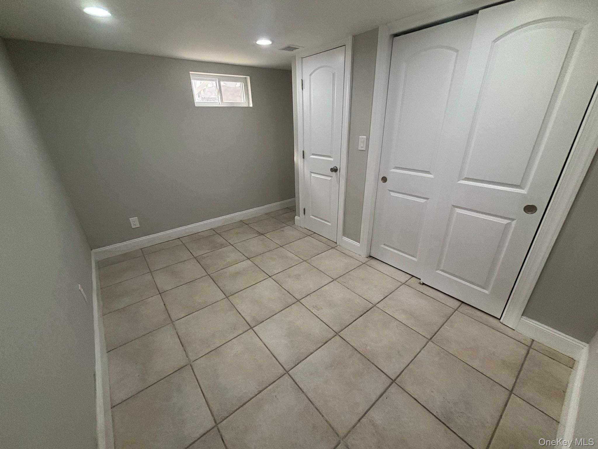 3154 Roxbury Road, Oceanside, NY 11572