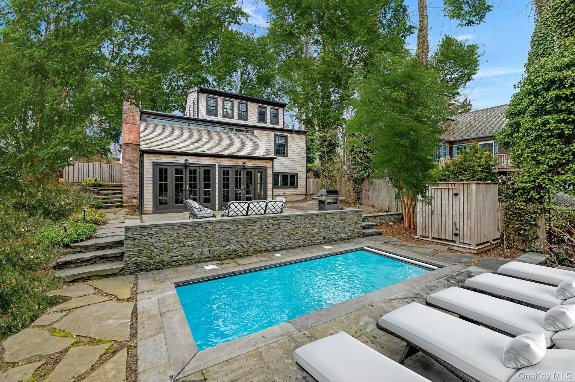 233 Madison Street, Sag Harbor, NY 11963