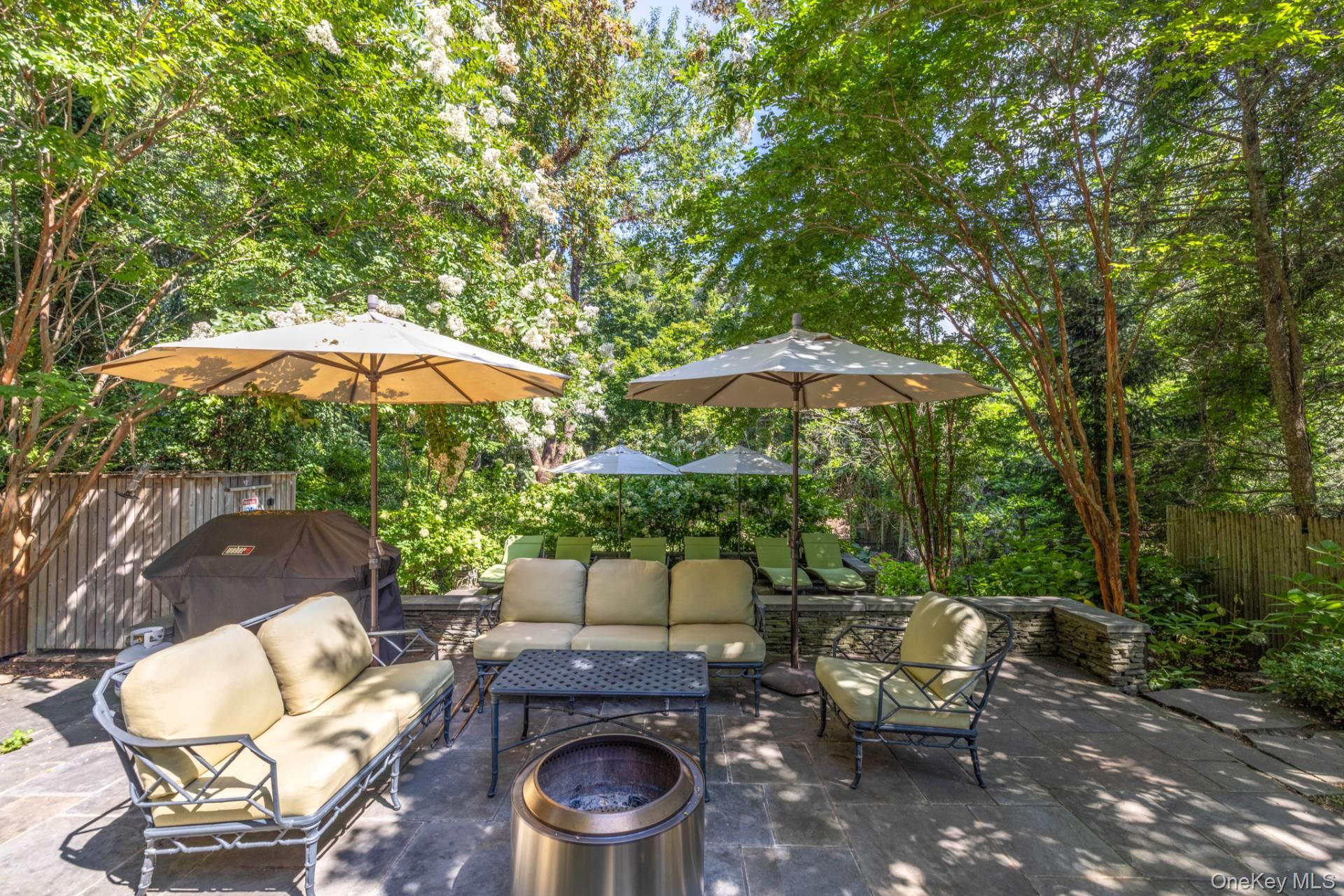 233 Madison Street, Sag Harbor, NY 11963