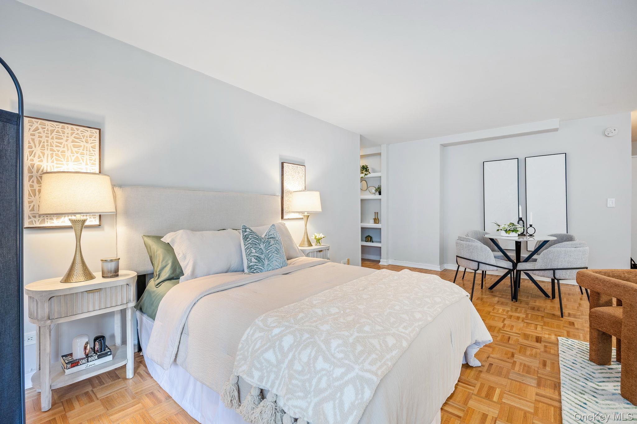 155 W 68th Street # 6-16, New York (Manhattan), NY 10023