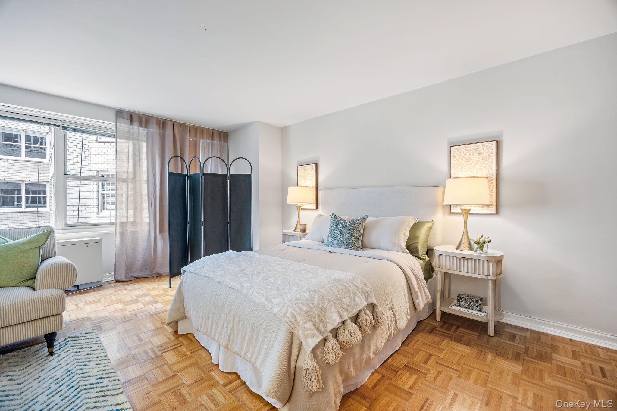 155 W 68th Street # 6-16, New York (Manhattan), NY 10023