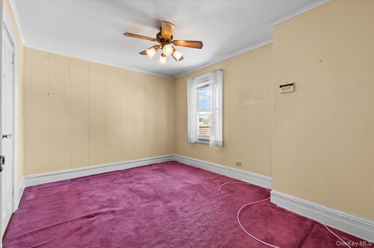 160 Rockaway Parkway, Valley Stream, NY 11580