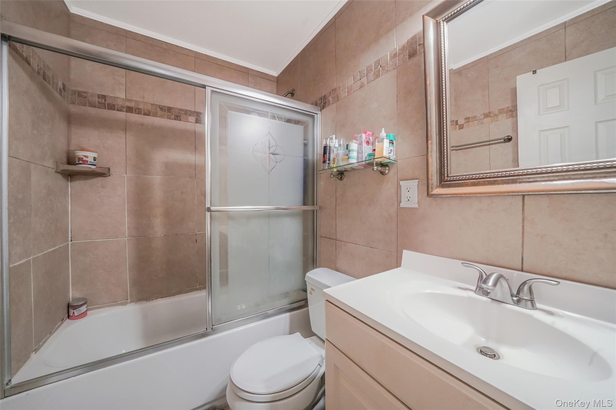 2445 Union Boulevard # 5B, Islip, NY 11751