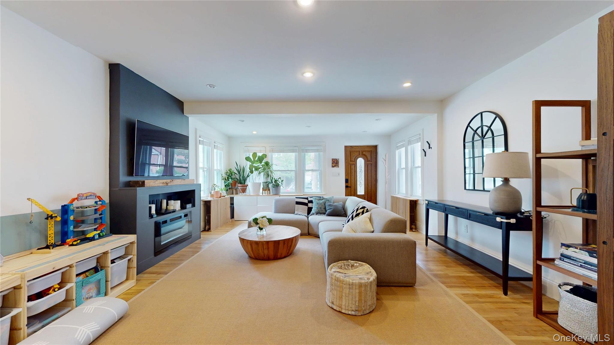 6897 Alderton Street, Rego Park, NY 11374