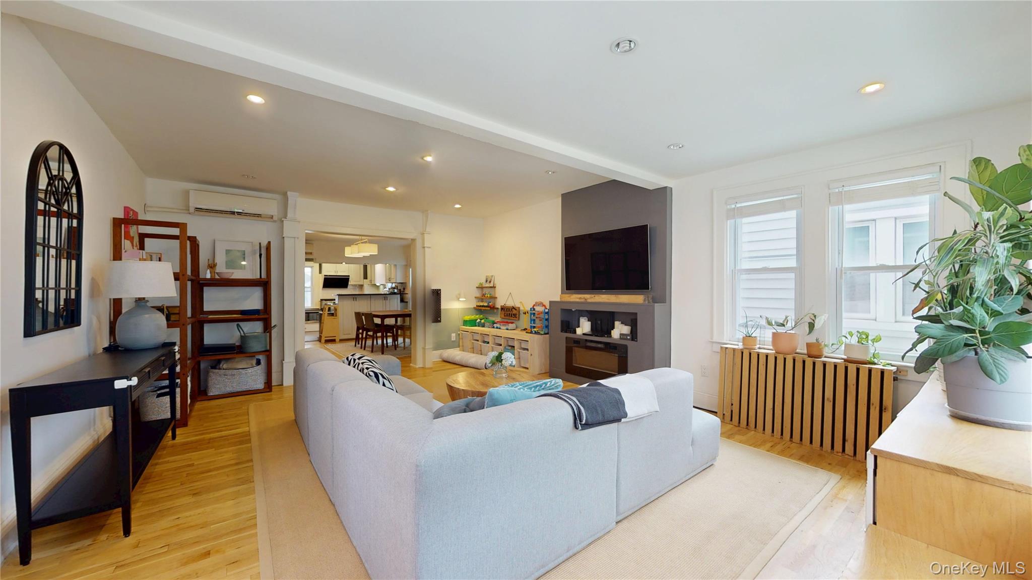 6897 Alderton Street, Rego Park, NY 11374