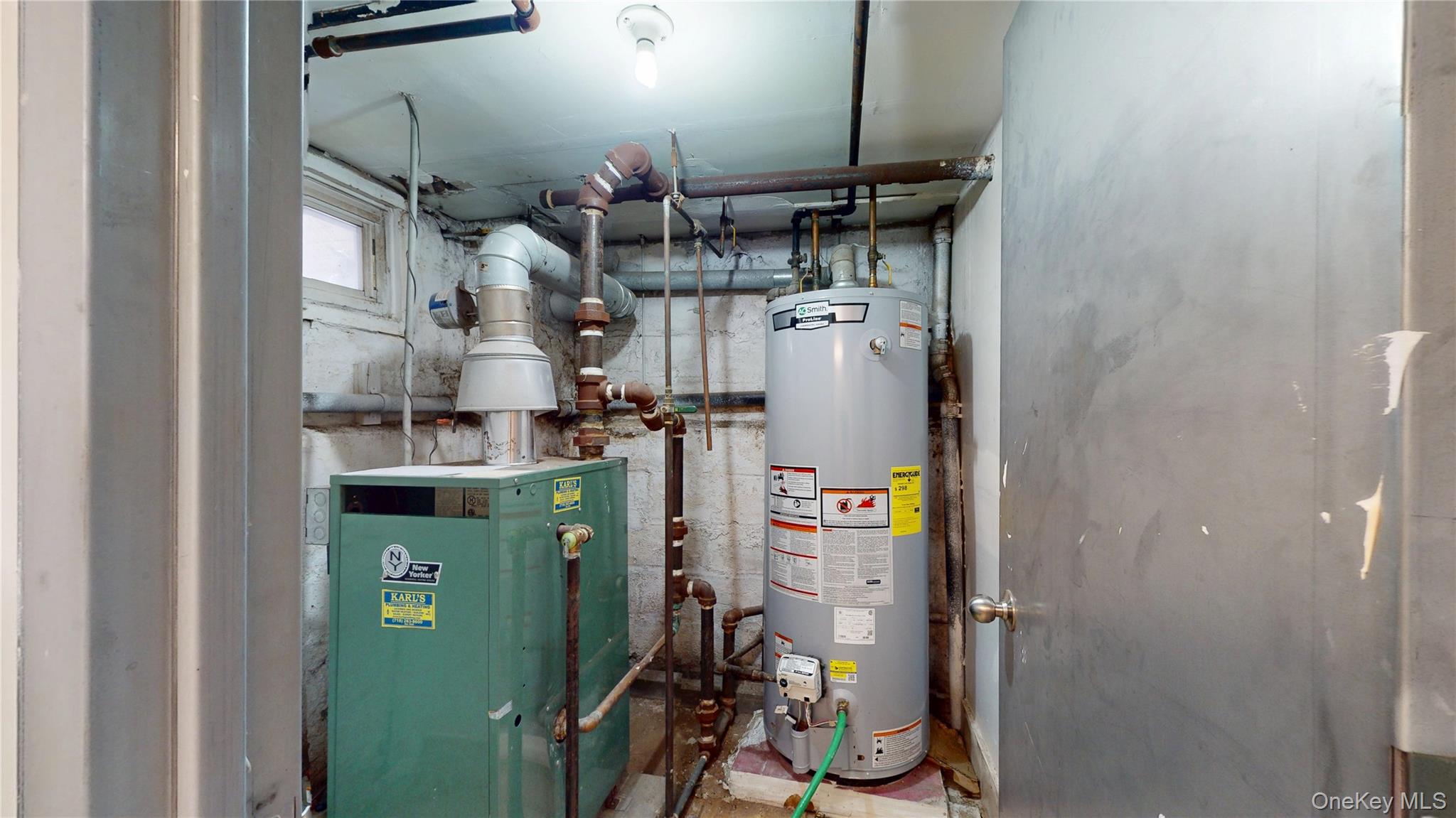 6897 Alderton Street, Rego Park, NY 11374