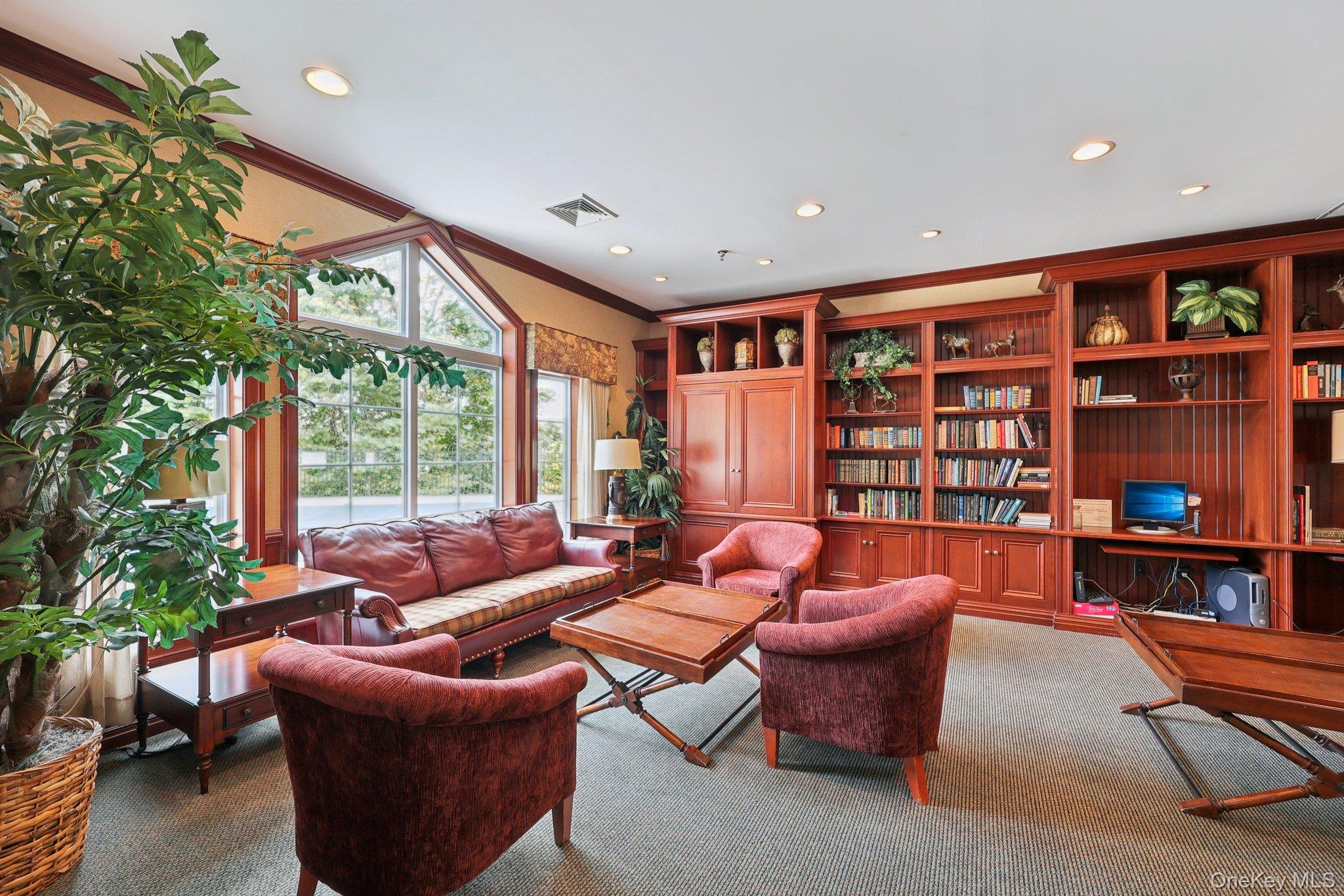 100 Woodcrest Lane # 123, Mount Kisco, NY 10549