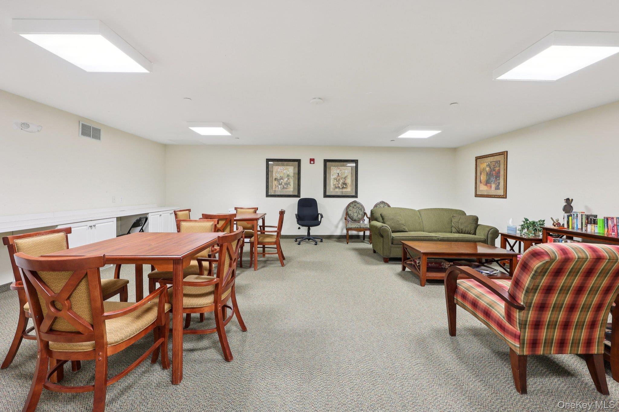 100 Woodcrest Lane # 123, Mount Kisco, NY 10549