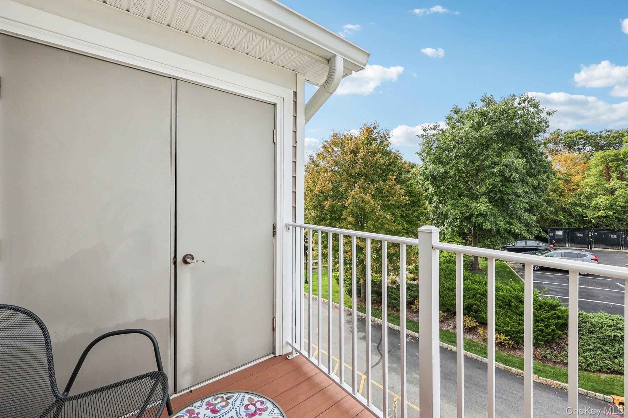 100 Woodcrest Lane # 123, Mount Kisco, NY 10549