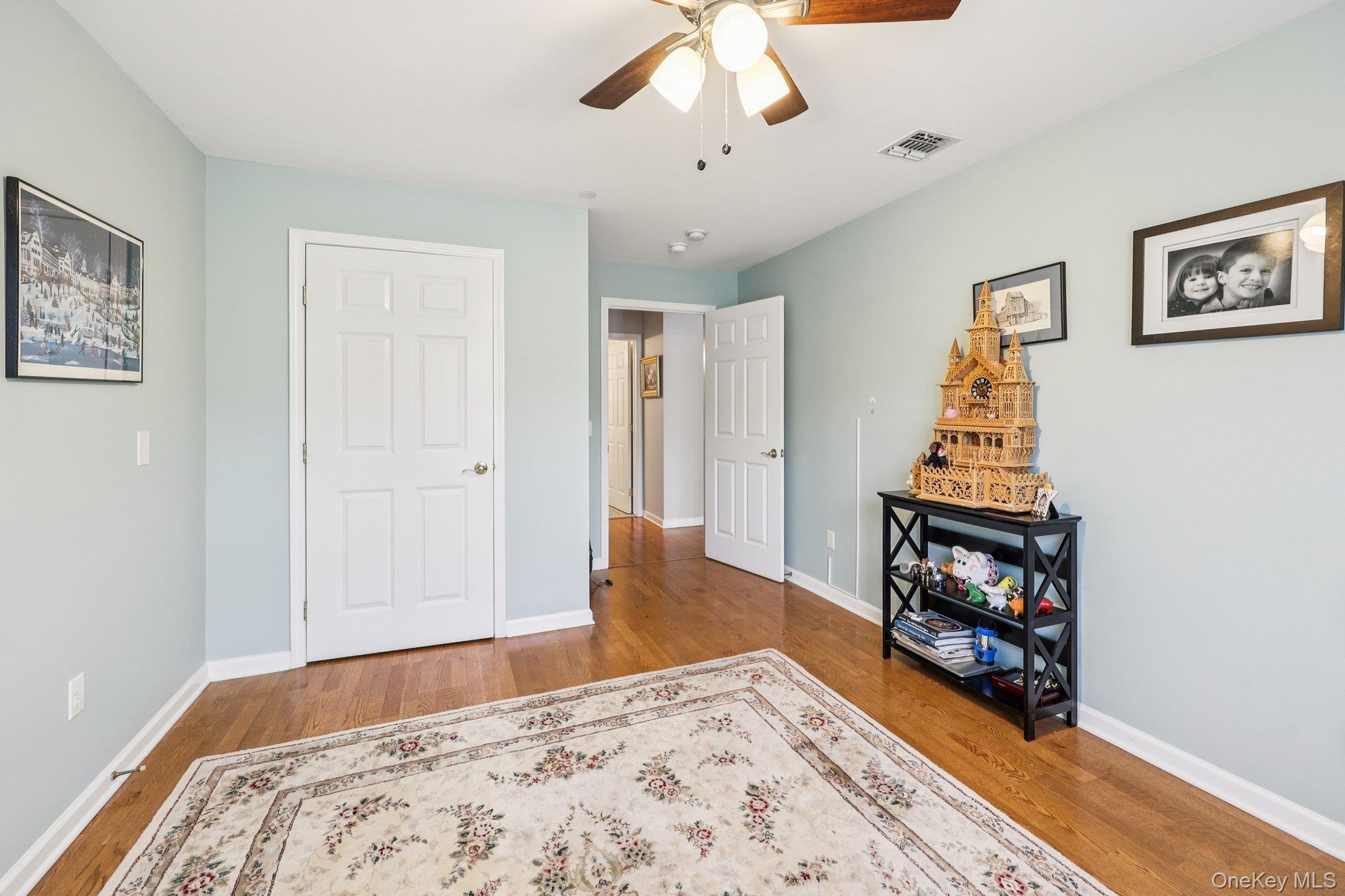 100 Woodcrest Lane # 123, Mount Kisco, NY 10549