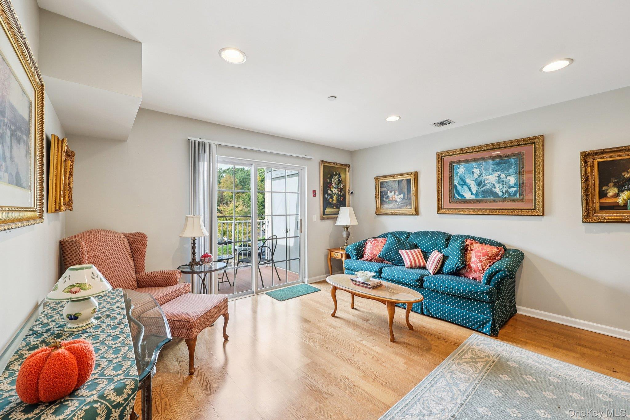 100 Woodcrest Lane # 123, Mount Kisco, NY 10549