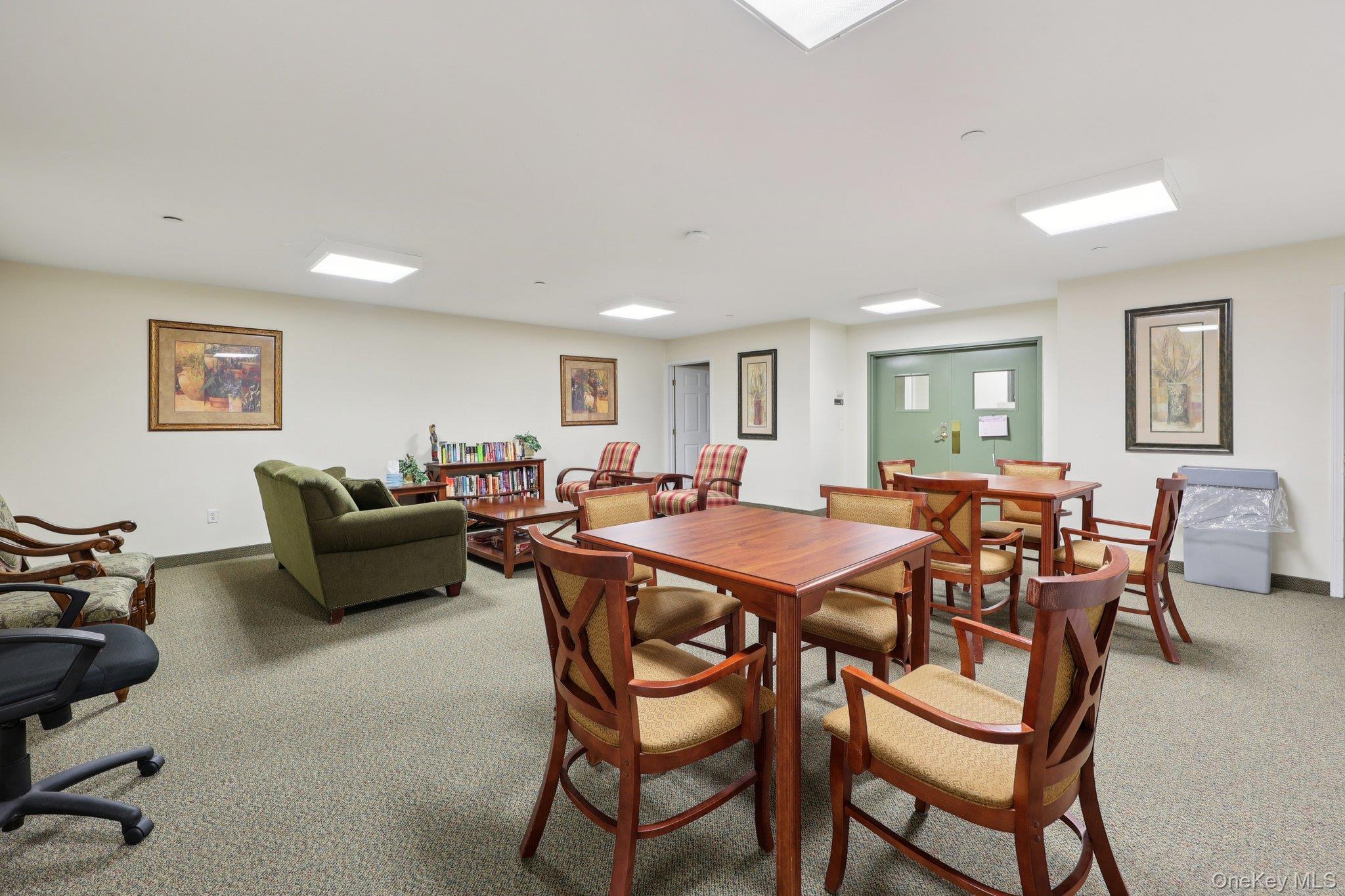 100 Woodcrest Lane # 123, Mount Kisco, NY 10549