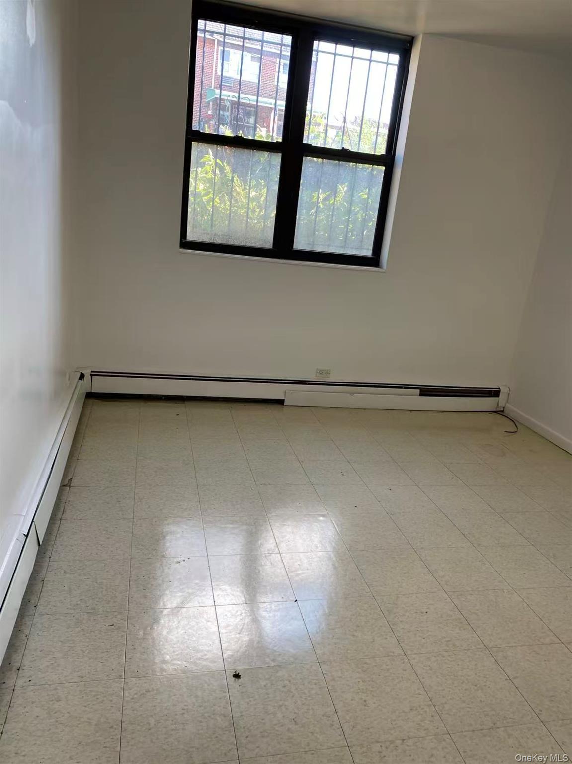 14463 37TH Avenue # 1G, Flushing, NY 11354