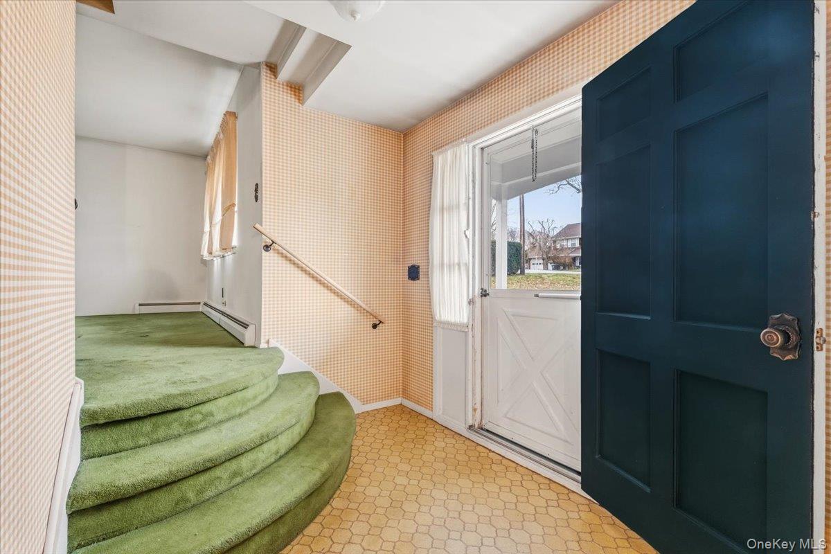 44 McNair Drive, Mahopac, NY 10541