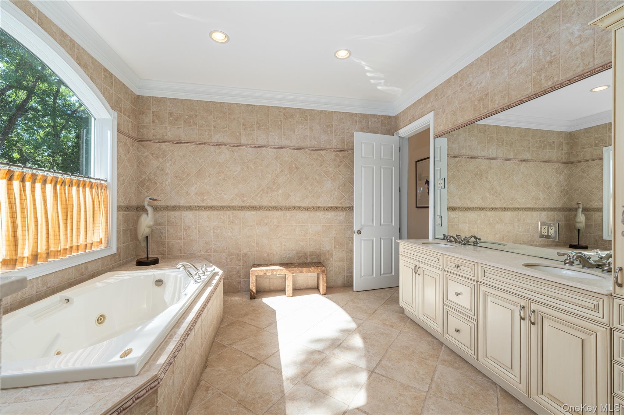 2670 Grandview Drive, Orient, NY 11957