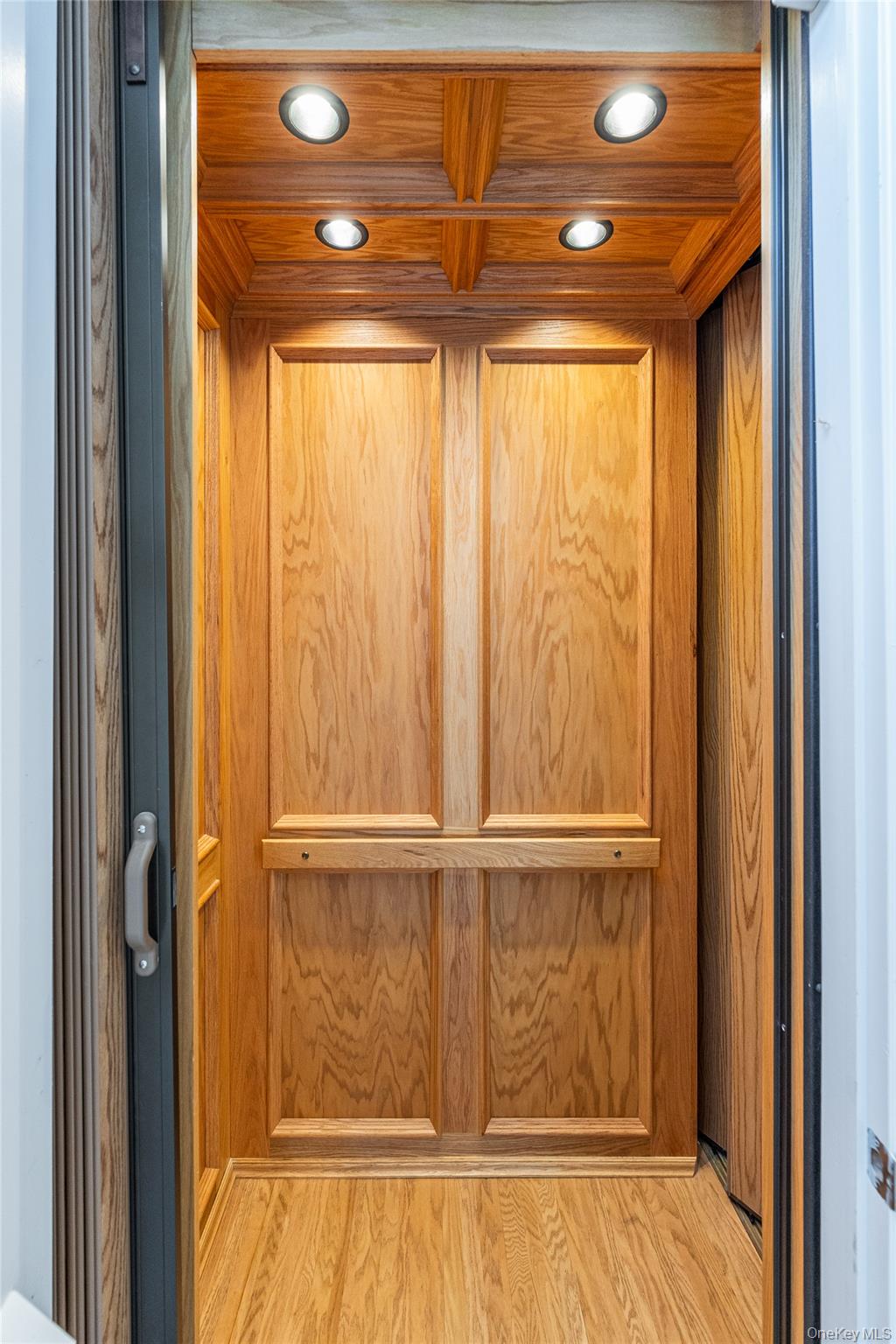 2670 Grandview Drive, Orient, NY 11957