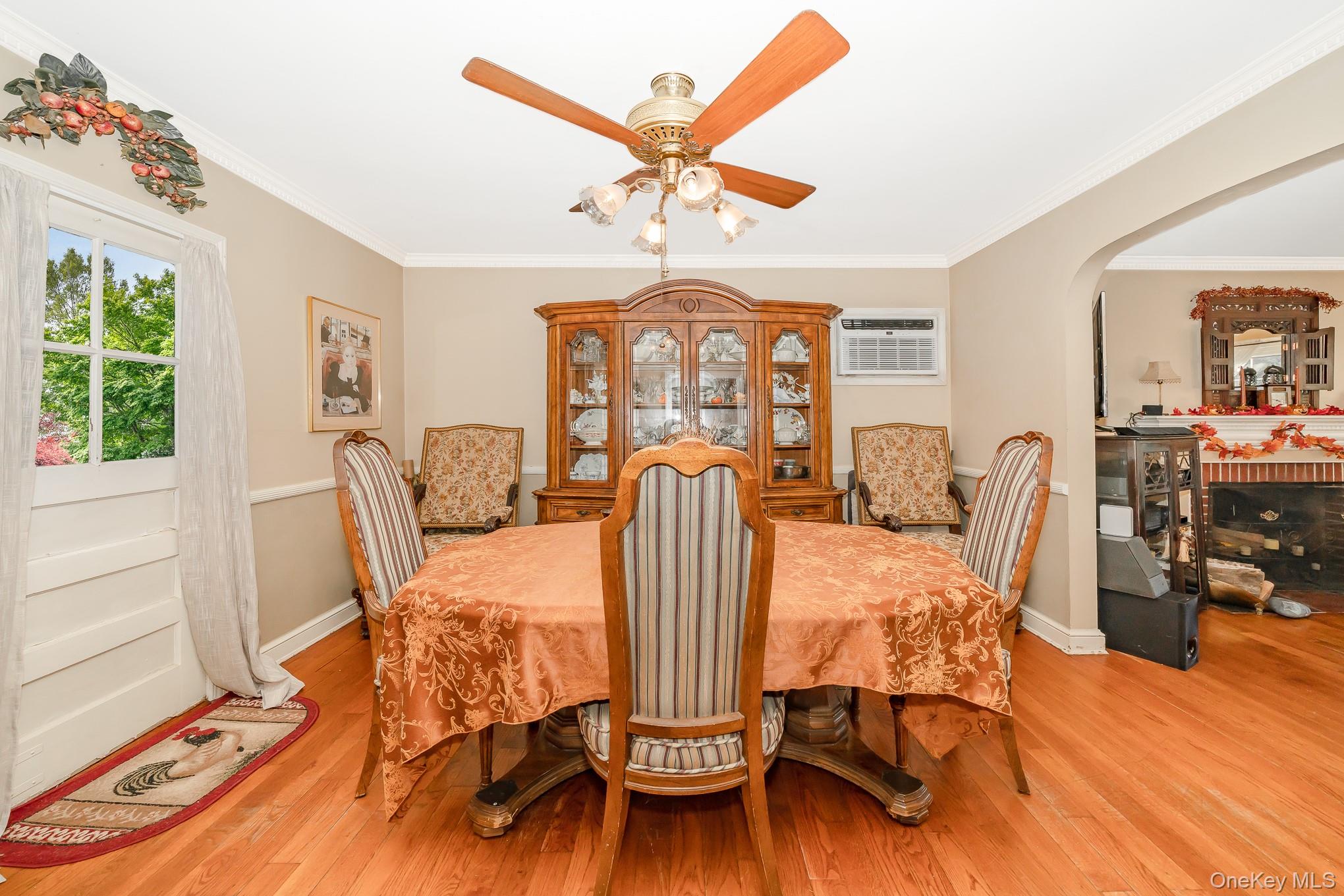 1427 Washington Avenue, Seaford, NY 11783