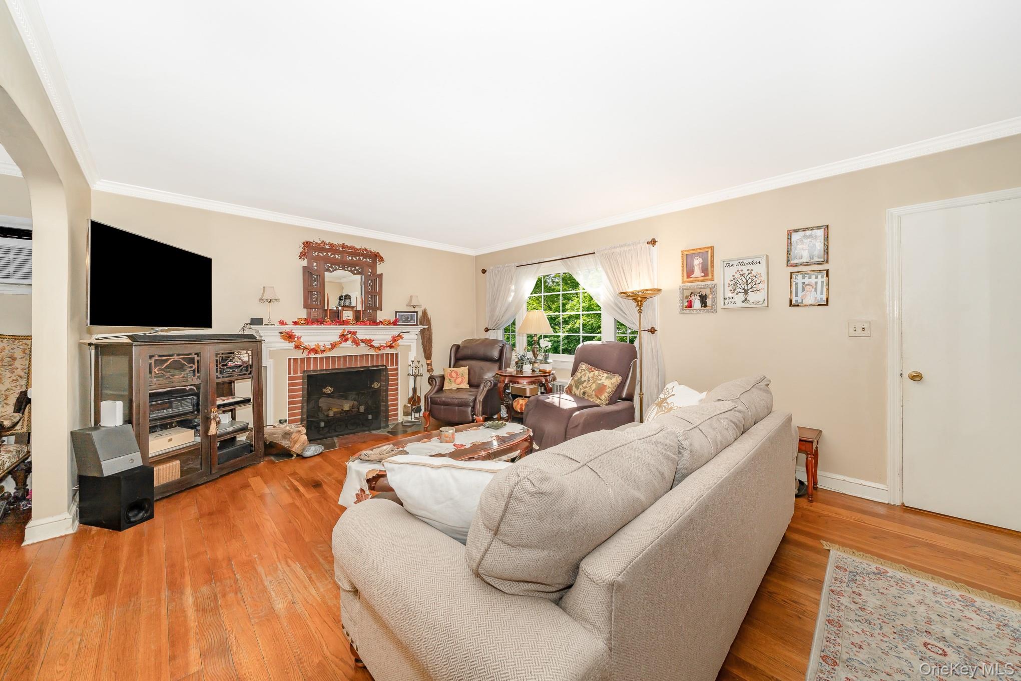 1427 Washington Avenue, Seaford, NY 11783