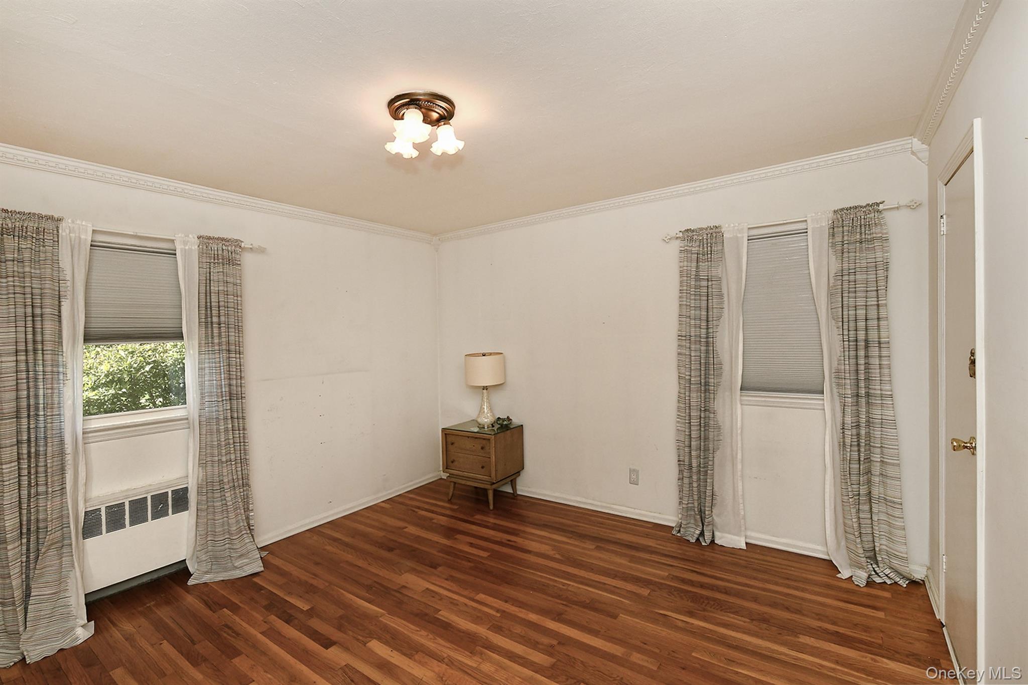 1483 Crown Street, Wantagh, NY 11793