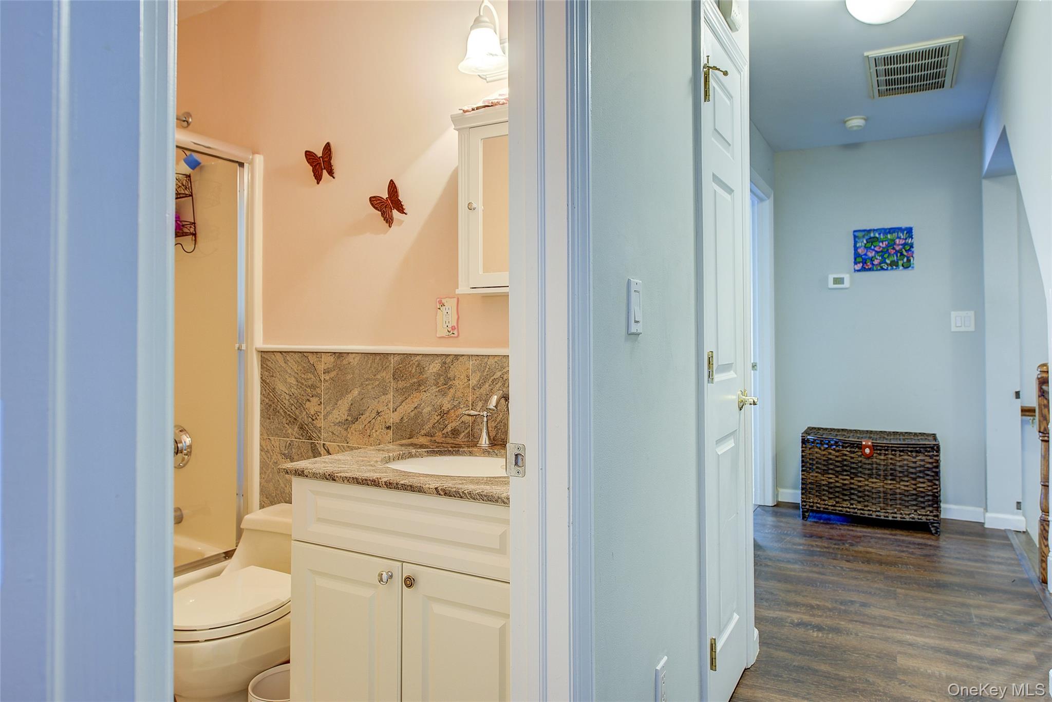 168-03 Powells Cove Boulevard # 13, Beechhurst, NY 11357