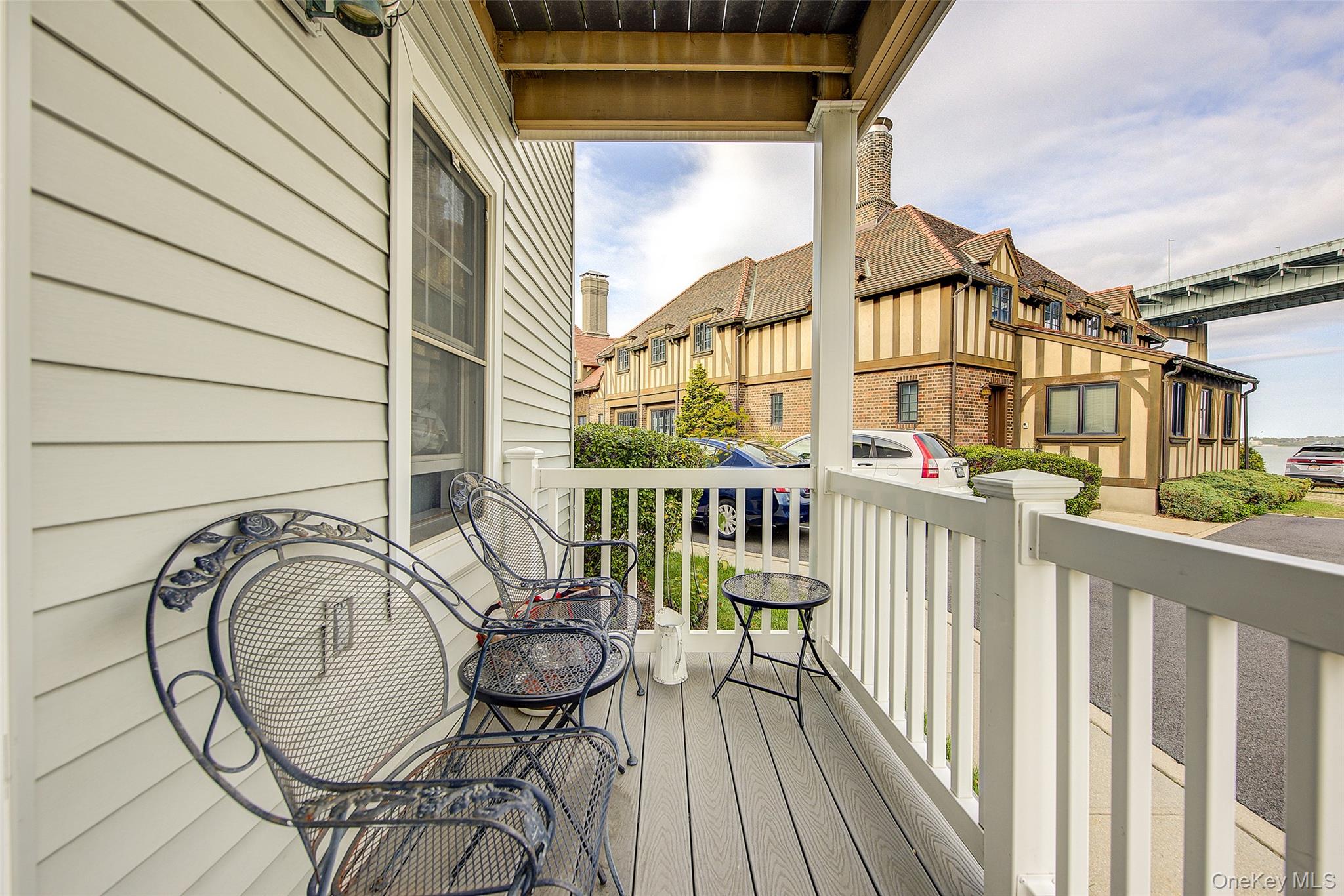 168-03 Powells Cove Boulevard # 13, Beechhurst, NY 11357