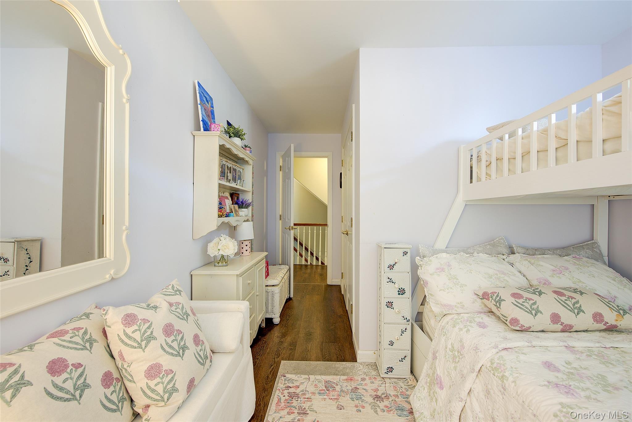 168-03 Powells Cove Boulevard # 13, Beechhurst, NY 11357