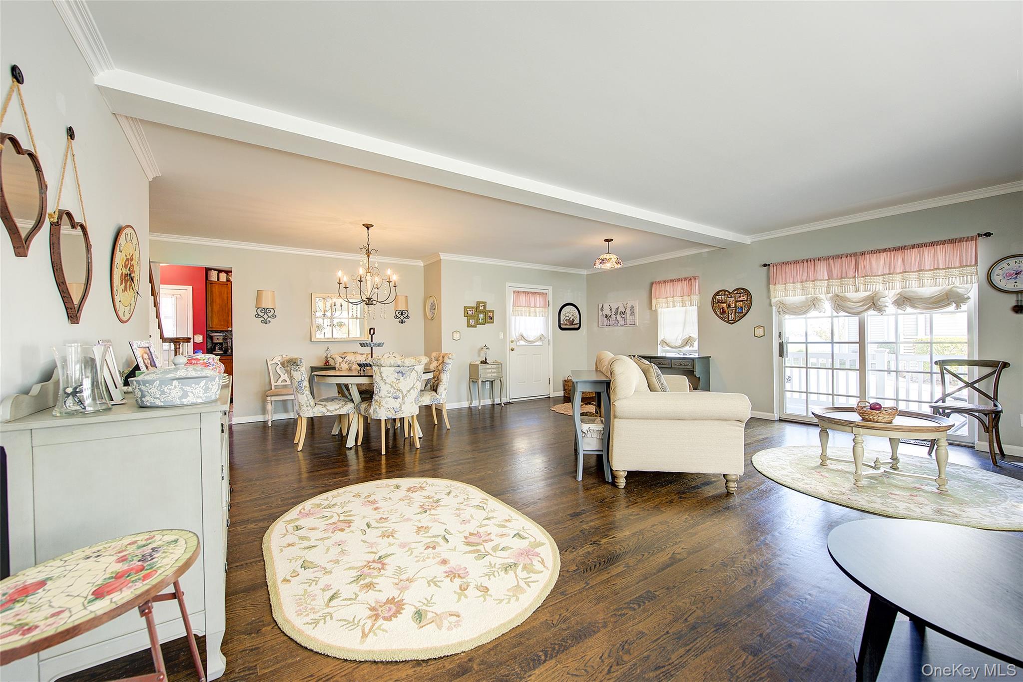 168-03 Powells Cove Boulevard # 13, Beechhurst, NY 11357