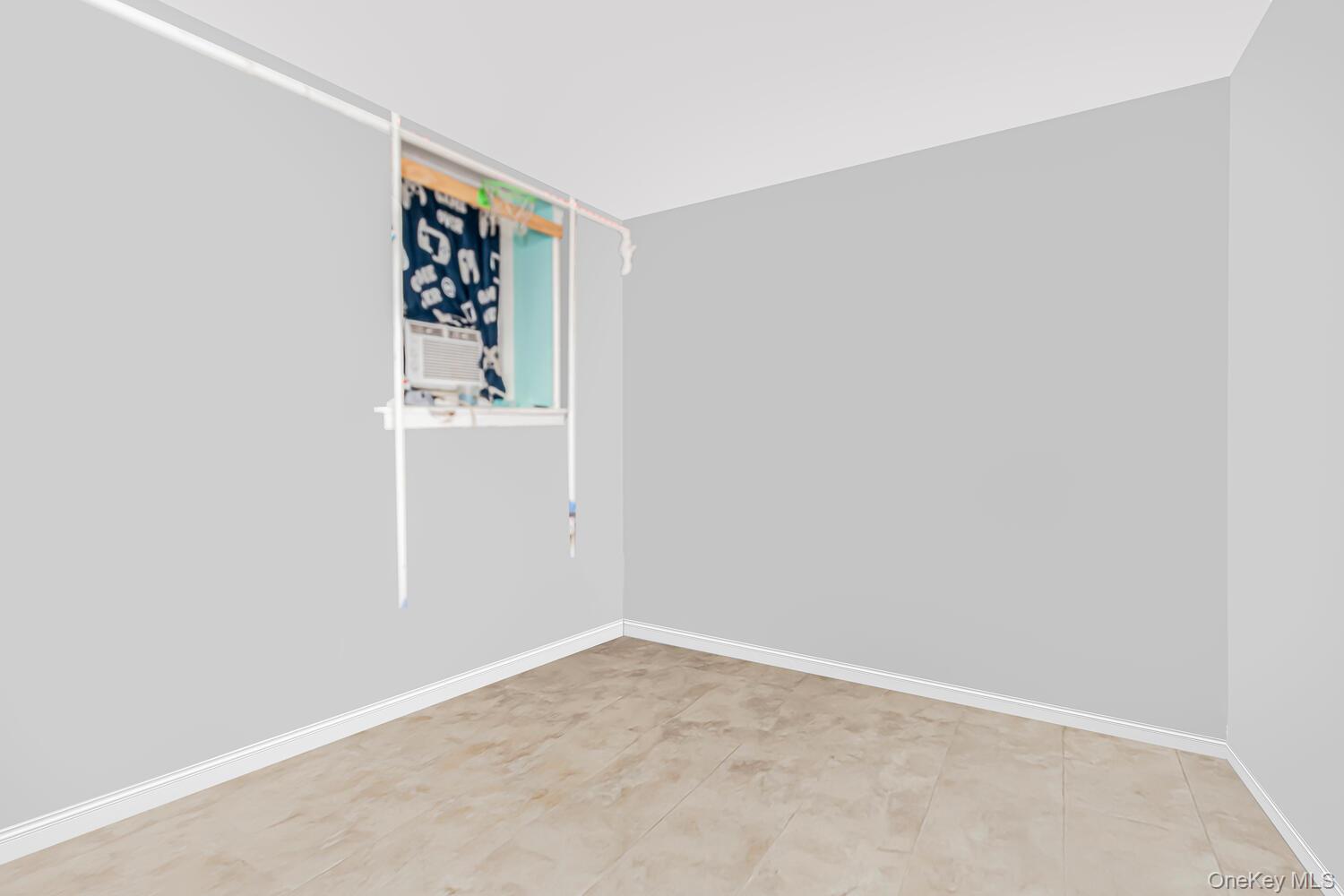 338 Ashburton Avenue, Yonkers, NY 10701