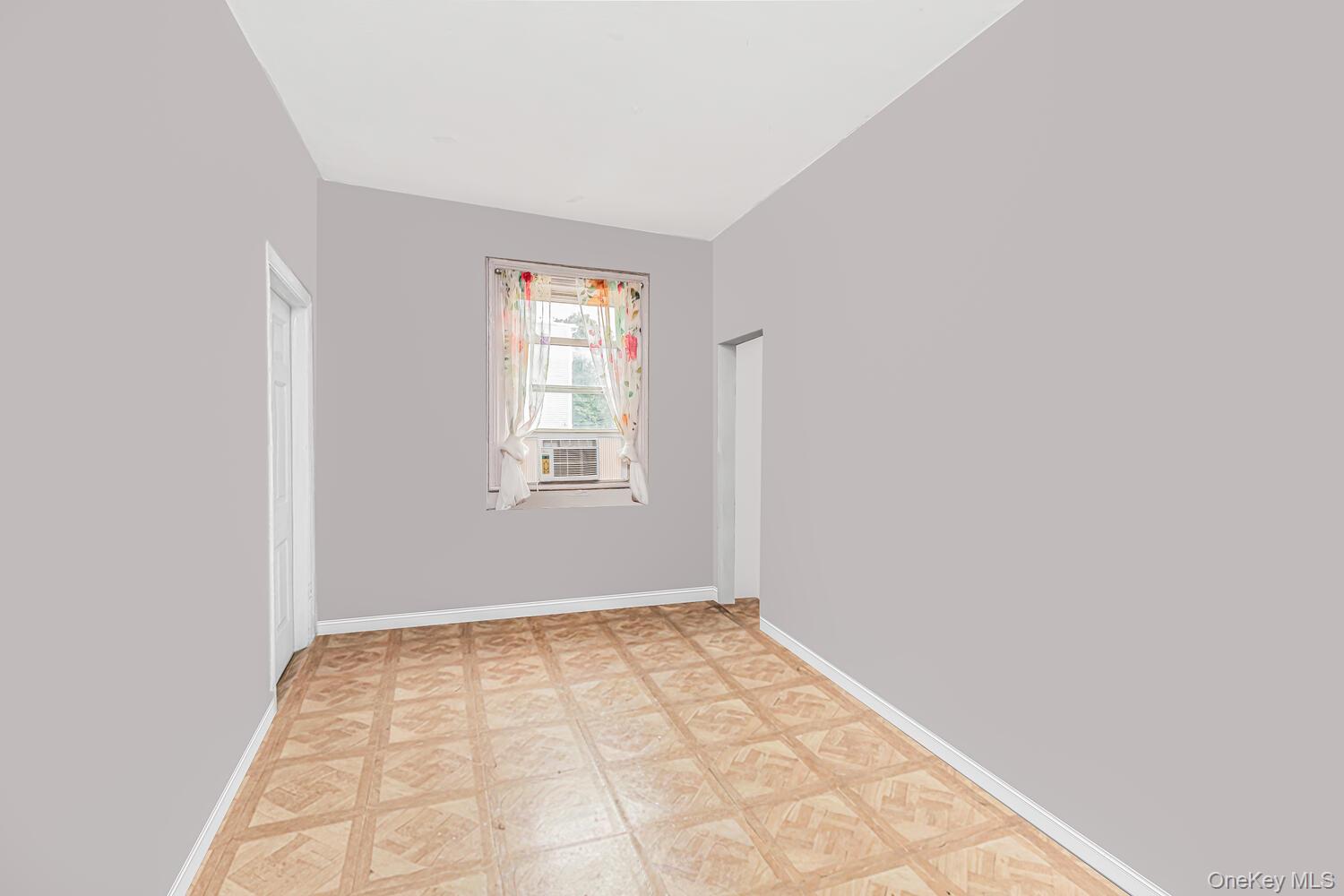 338 Ashburton Avenue, Yonkers, NY 10701