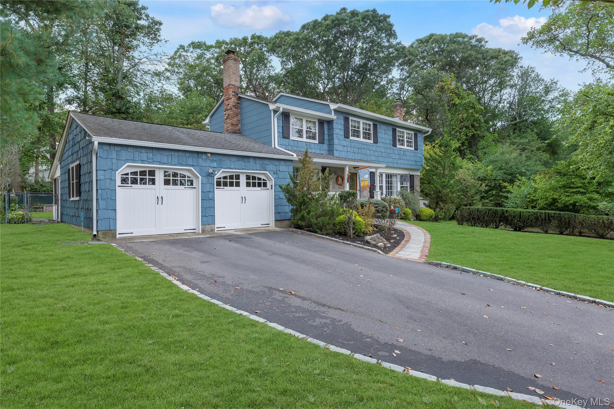 60 Oak Street, Smithtown, NY 11787