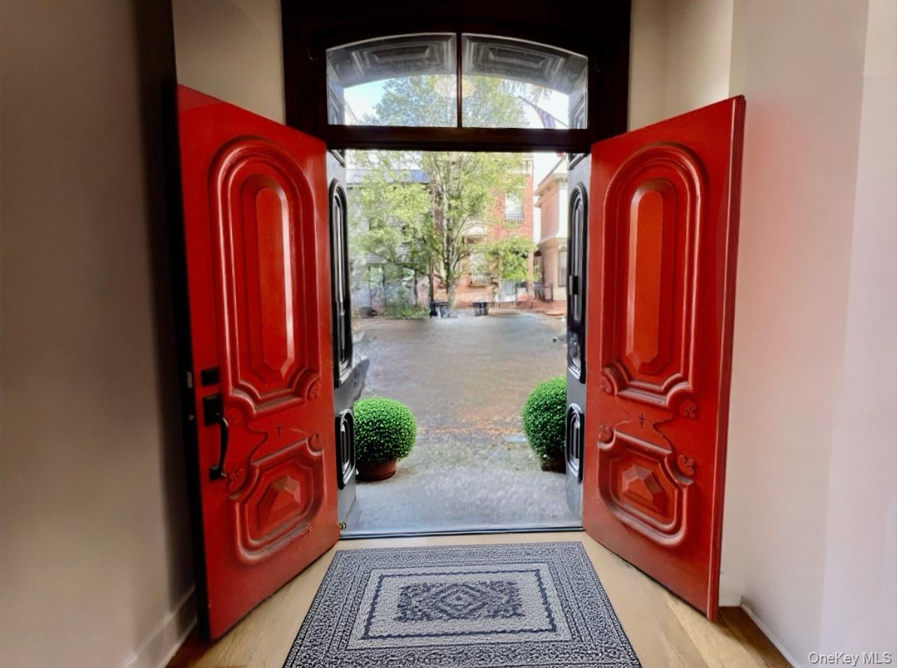 125 Warren Street, Hudson, NY 12534