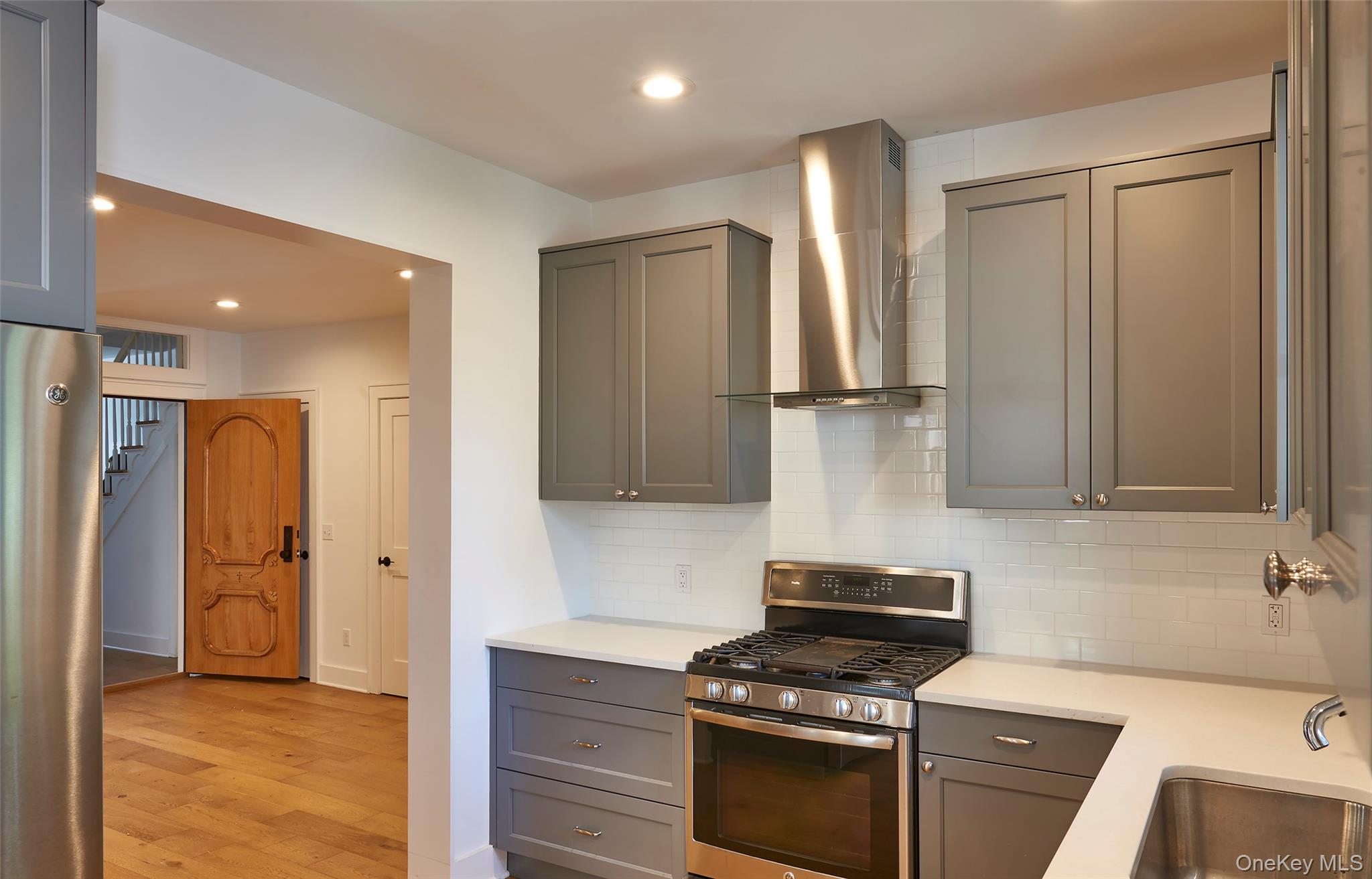 125 Warren Street, Hudson, NY 12534