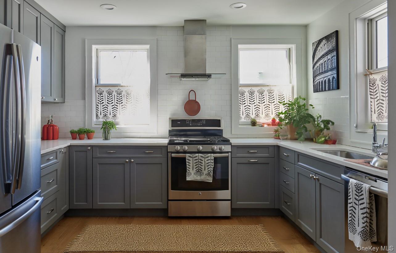 125 Warren Street, Hudson, NY 12534