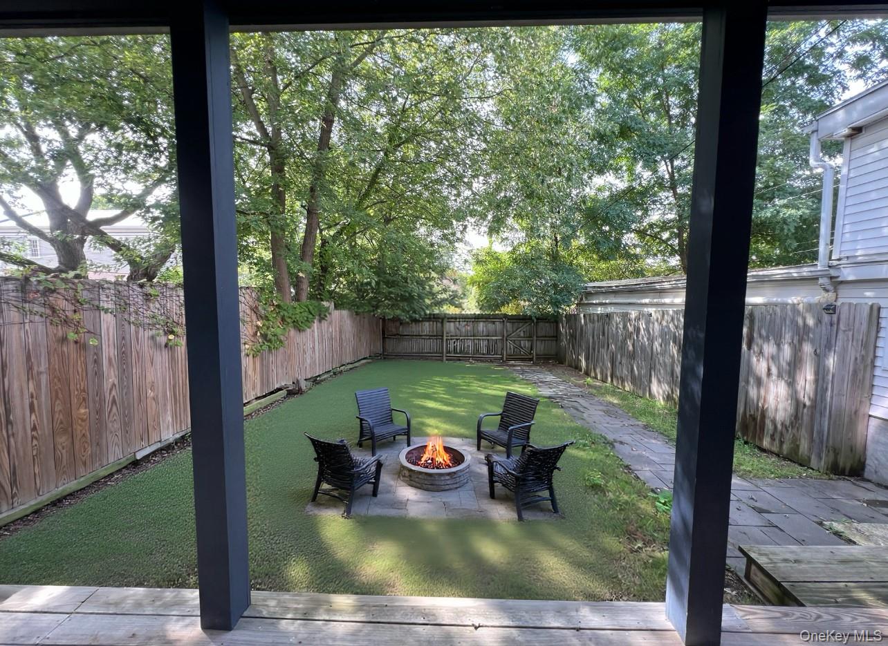 125 Warren Street, Hudson, NY 12534