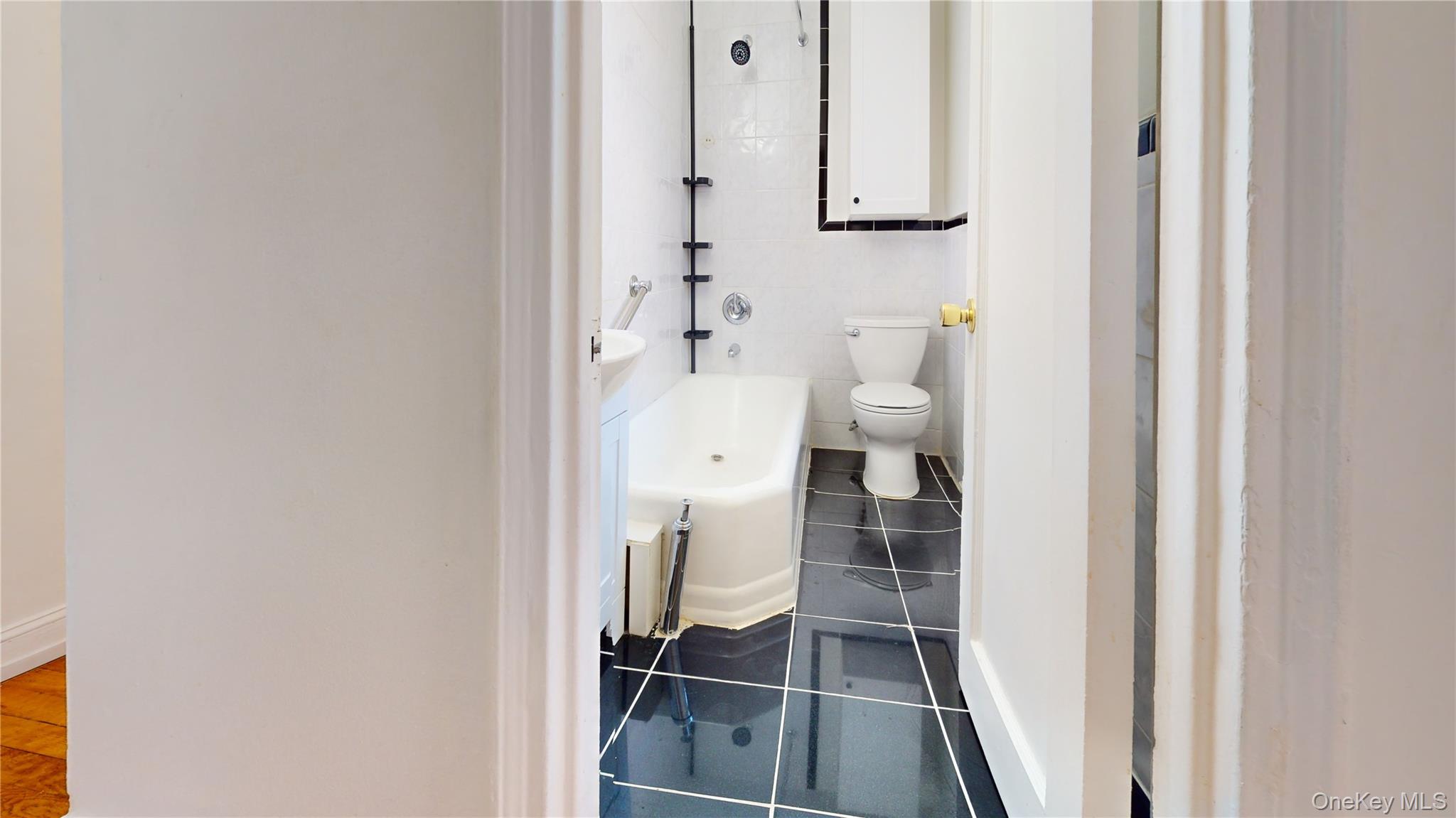 2160 Bronx Park E # 6J, Bronx, NY 10462