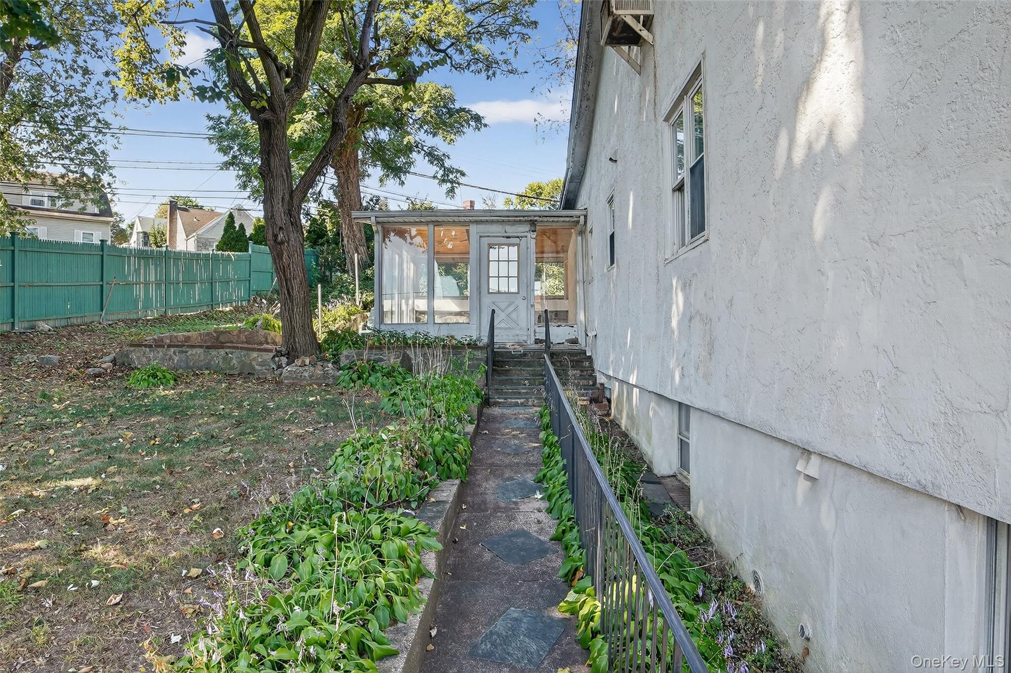 23 Mansion Avenue, Yonkers, NY 10704